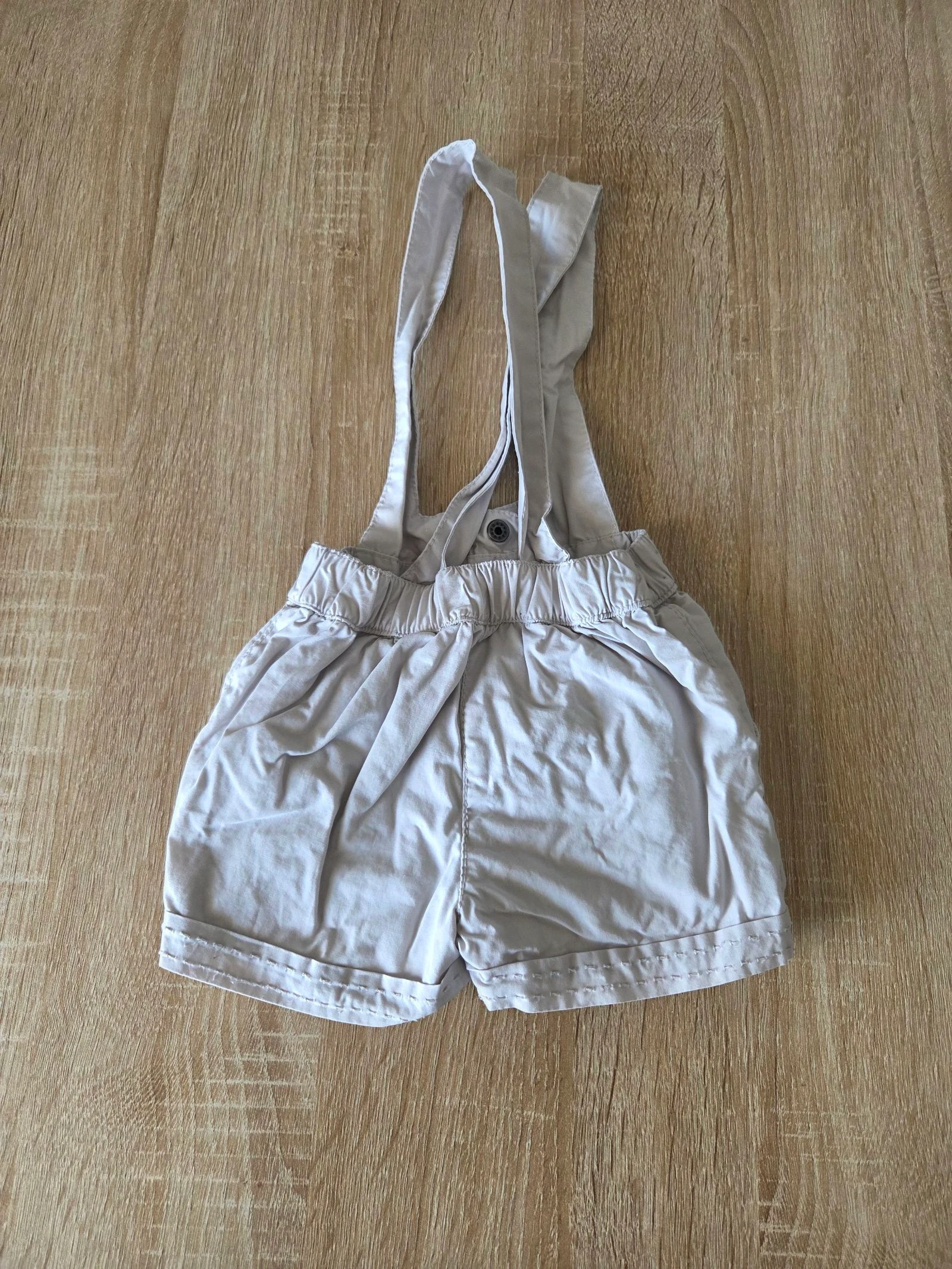 Salopete cinza claro tamanho 1 mês 54 cm Kitchoun – photo 2